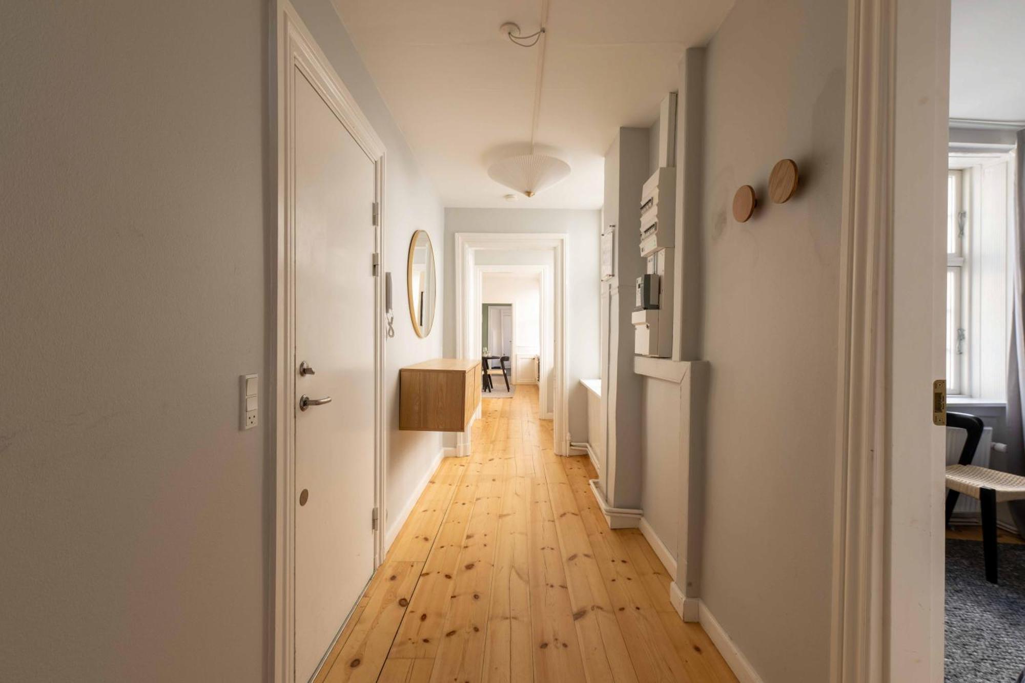 Big 4 Bedroom Apartment With Bathtub By Cph City Hall Square コペンハーゲン エクステリア 写真